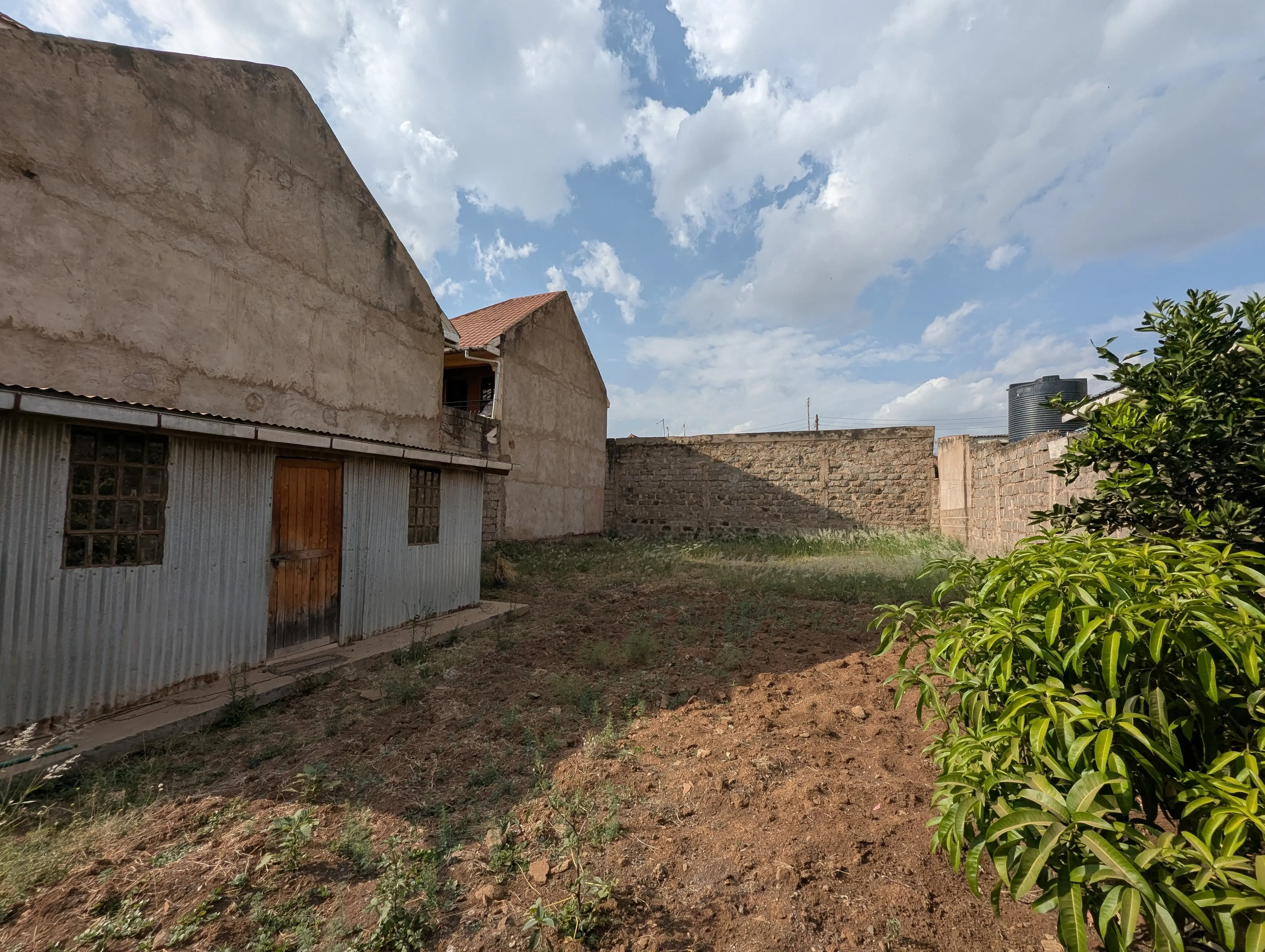 Prime 40 by 80 Fully Serviced Plot For Sale In Ruiru Membley Estate